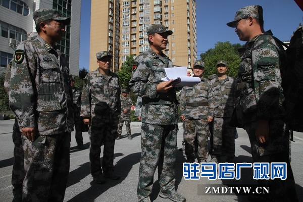 軍委國防動員部點驗驛城區(qū)民兵應急隊伍