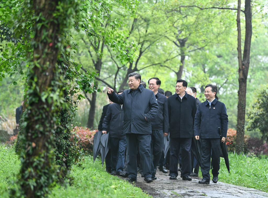 習(xí)近平：人不負(fù)青山，青山定不負(fù)人