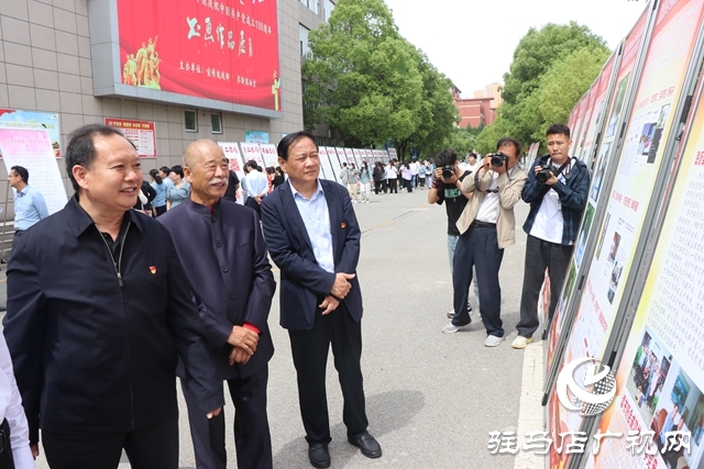 駐馬店職業(yè)技術(shù)學院舉辦慶祝建黨100周年書畫作品展