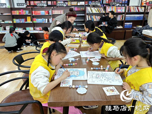 駐馬店市新華書店舉辦少年研學(xué)營(yíng)活動(dòng)