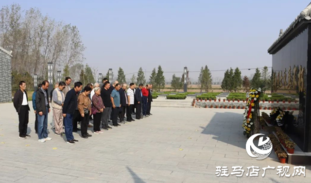 駐馬店市人民檢察院開展“重陽(yáng)感黨恩 銀發(fā)憶初心”主題黨日活動(dòng)