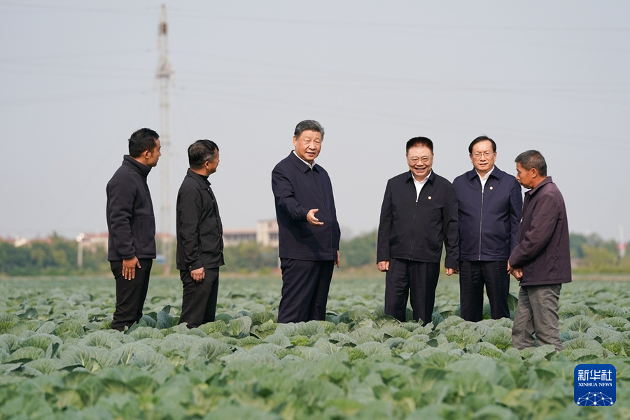 習近平在湖北考察時強調 鼓足干勁奮發(fā)進取 久久為功善作善成 奮力譜寫中國式現代化湖北篇章