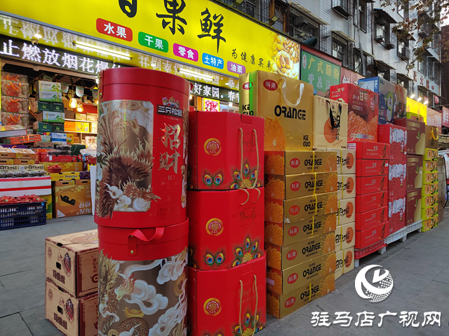 駐馬店：年味兒漸濃 禮盒類商品熱銷